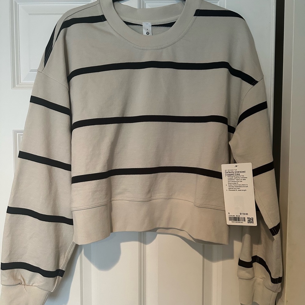 Lululemon Perfectly Oversized Cropped Crew Cream and Black Top NWT